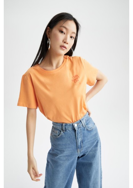 Regular Fit Bisiklet Yaka Baskılı Kısa Kollu Tişört X0244AZ22SM modelleri
