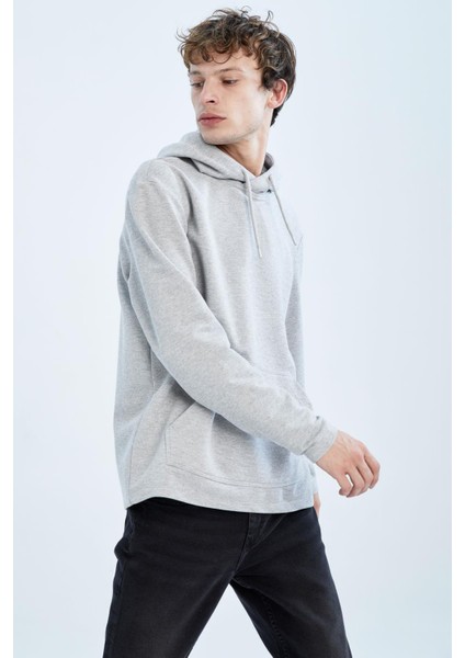 Regular Fit Kapüşonlu Kanguru Cepli Sweatshirt X6031AZ22AU