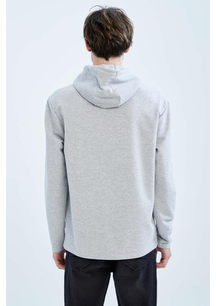 Regular Fit Kapüşonlu Kanguru Cepli Sweatshirt X6031AZ22AU
