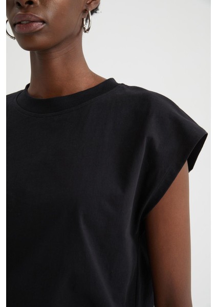 Regular Fit Bisiklet Yaka Basic Yarasa Kollu Tişört X0424AZ22SP