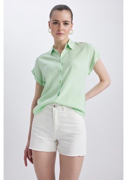 Regular Fit Basic Kısa Kollu Viskon Gömlek U2742AZ22SM