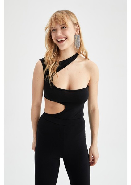 Slim Fit Bisiklet Yaka Dekolte Detaylı Çıtçıtlı Body X4863AZ21WN