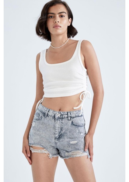 Yırtık Detaylı Mini Jean %100 Pamuk Şort Y8087AZ22HS indirimleri