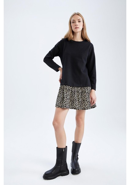 Desenli Volanlı Etek Detaylı Sweat Elbise V6609AZ22AU