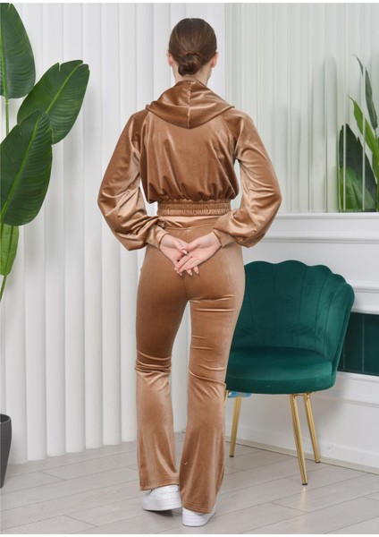 Kapşonlu Hırka Crop Ispanyol Paça Altlı 3'lü Kadife Takım Gold Rengi fırsatları