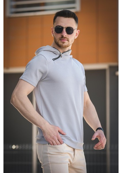Valery Slim Fit Dokulu Fermuar Detaylı Kapüşonlu Erkek Tshirt