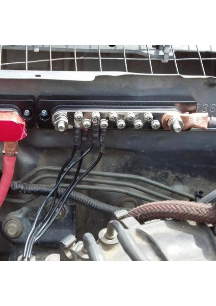 4x Araba Deniz Otomatik Yeniden Yerleştirilebilir Devre Kesici 2 24V 5AMP 4 Adet (Yurt Dışından)