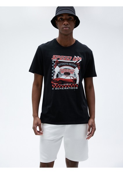 Beli Bağcıklı Bermuda Şort Cep Detaylı