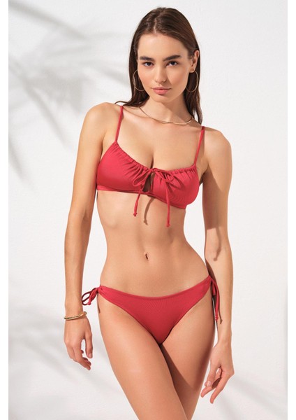 Blake Büzgülü Önden Bağlamalı Bikini Kırmızı 231226