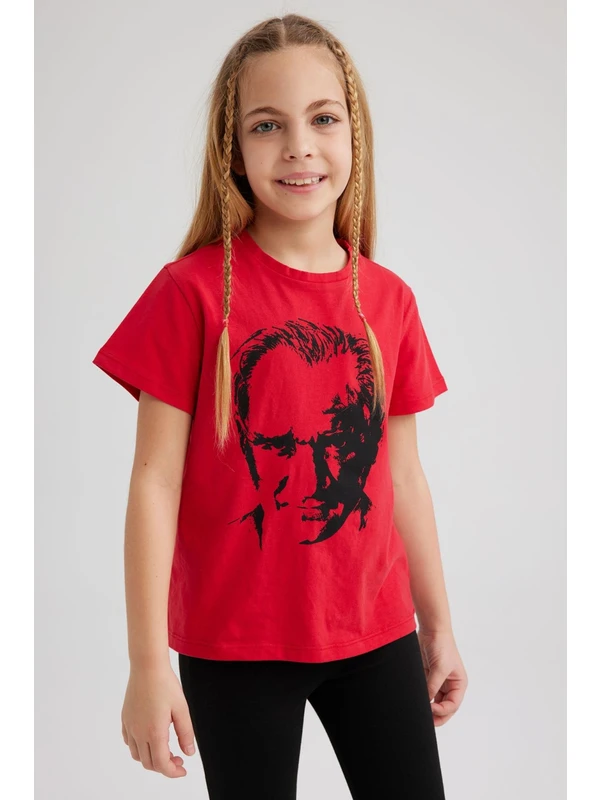 DeFacto Kız Çocuk 23 Nisan Çocuk Bayramı Atatürk Baskılı Kısa Kollu Kırmızı Tişört Z5093A623SM