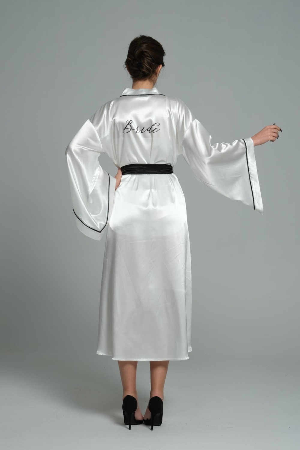 Lasilla Beyaz Uzun Saten Yarasa Kol Bride Kimono, Bride Sabahlık görsel 3