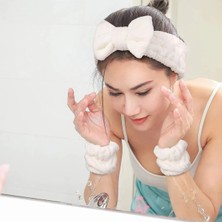 SB SizinBazar Beyaz Sporcu Spa Takımı - 1 Adet Renkli Çift Havlu Yıkama Bilekliği ve Elastik  Saç Bandı Takımı