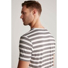 Beyaz Gri Çizgili Bisiklet Yaka Saf Pamuk T-Shirt