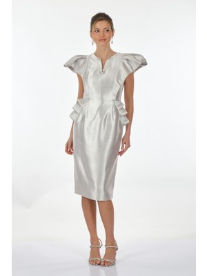 Sleen Omuz Detaylı Gümüş Kadın Gece Elbisesi 10504