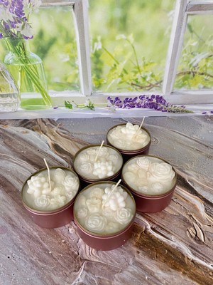 Mhyssa Natural Beyaz Çiçek Bahçesi Kokulu Mum (Pembe Kutuda)/ White Flowers Garden Scented Handmade Candle