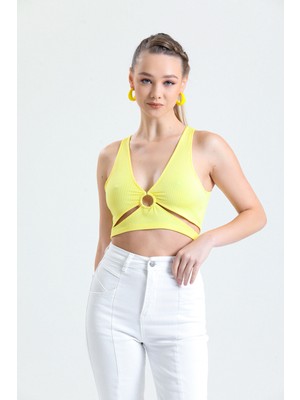 Sassy Kadın Sarı Dekolteli Crop Bluz