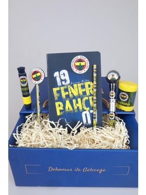 LİSANSLI FENERBAHÇE NOKTALI DEFTER,2'Lİ KURŞUN KALEM ,KALEMTRAŞ,SİLGİ VE VERSATİL UÇLU KALEM SETİ