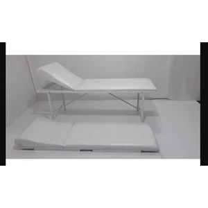4'lü Muayene Revir Seti ( Muayene Masası - Paravan - Eskabo - Serum Askısı ) 4'lü Set