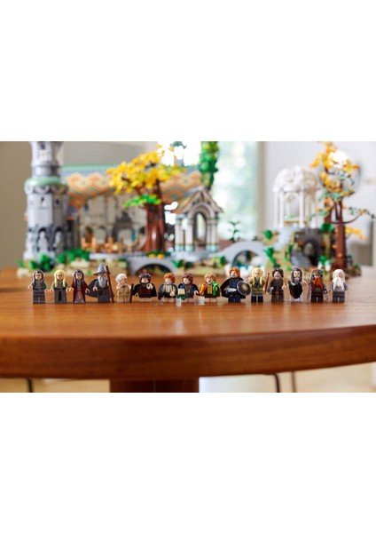 LEGO 10316 Icons Yüzüklerin Efendisi: Rıvendell fırsatları