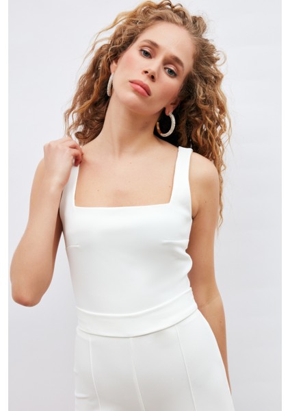 Kare Yaka Crop Bluz - Ekru indirimleri