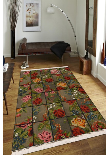Çiçek Motifli Patchwork Püsküllü Dijital Baskı Kaymaz Taban Makinada Yıkanabilir Halı Yolluk