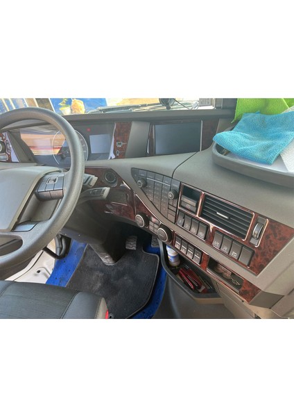 Meriç® Volvo Fh Ön Torpido Kaplama Maun 11 Parça 2017-› modelleri