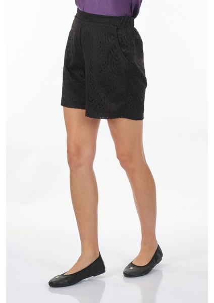 Minimalist Dantel Desenli Kadın Şort - Günlük Kullanım modelleri