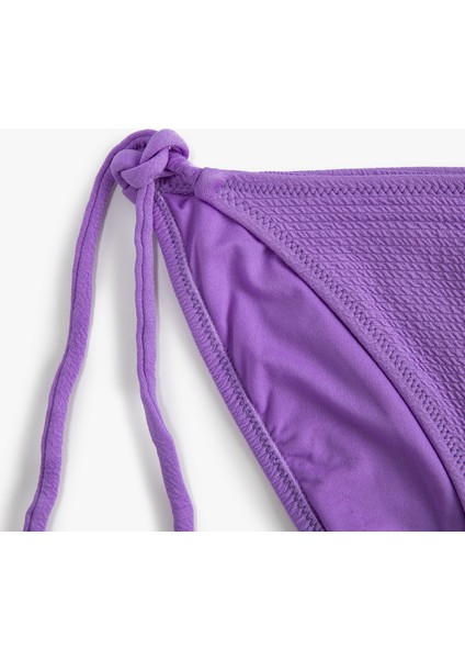 Basic Bikini Altı Dokulu Yanları Bağlama Detaylı