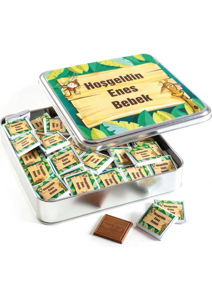 Etiket Baskılı Erkek Bebek Çikolatası (Kare Metal Kutu) 100 Adet Madlen