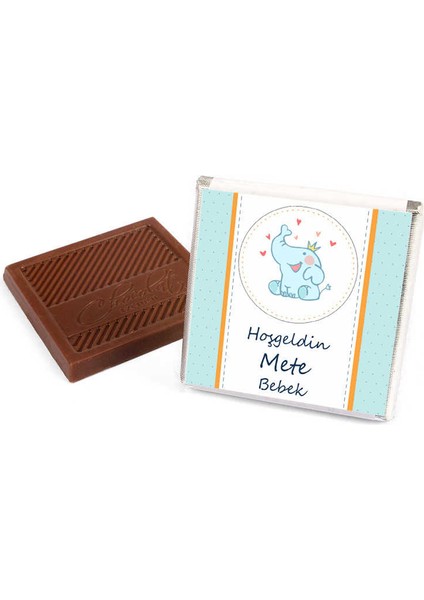 Erkek Bebek Tepsi Çikolatası 70 Madlen Çikolata + Draje + Dekor