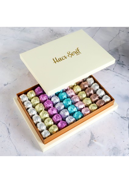 Krem Kutuda Yaldızlı Kristal Çikolata (750g)