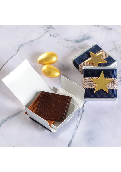 Pleksi Yıldız Figürlü Siyah Kurdeleli Bebek Çikolatası + Draje modelleri