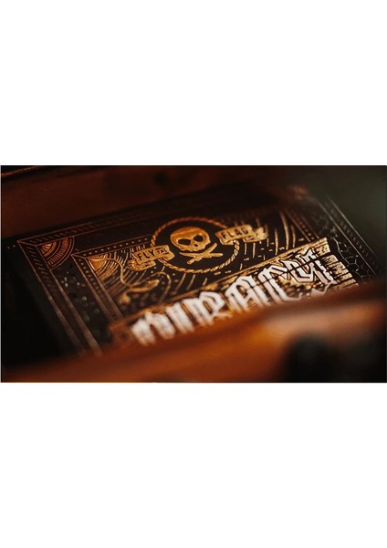 Piracy Oyun Kağıdı Kartı Premium Kartları Destesi Koleksiyonluk fiyatları