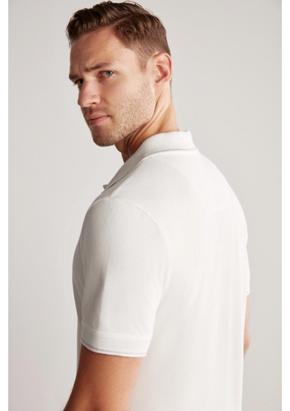 Vintage Görünümlü Kırık Beyaz Polo Yaka T-Shirt modelleri