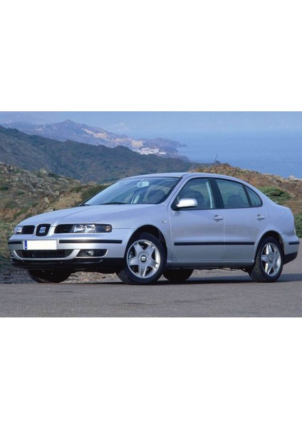 Seat Toledo 1999-2004 Ön Cam Silecek Kolu Vida Kapağı 1J0955205A