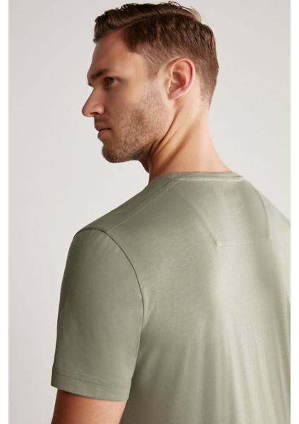 Logolu Pima Pamuk Haki T-Shirt modelleri