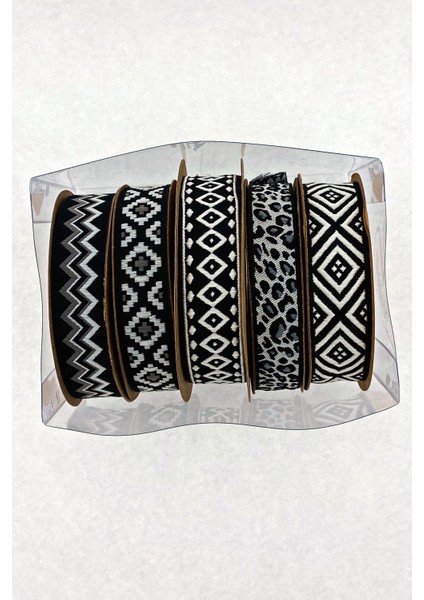 Siyah - Beyaz Kurdele Seti fiyatları