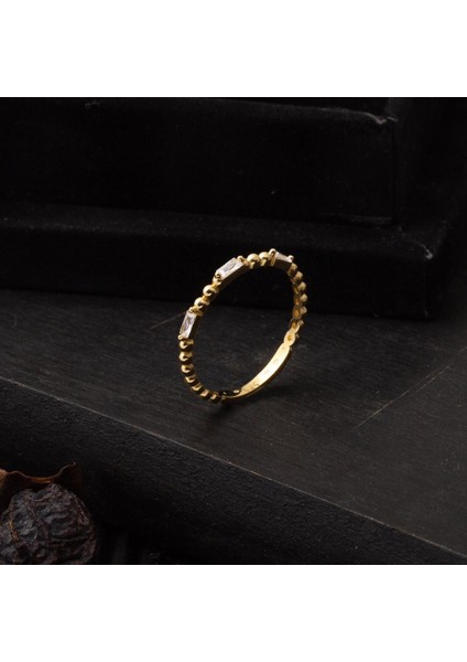 Minimalist Baget Taşlı 14 Ayar Altın Yüzük fırsatları