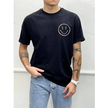 Glb Catch Erkek Owersıze Bisiklet Yaka Önü Gülen Yüz Nakışlı Tişört