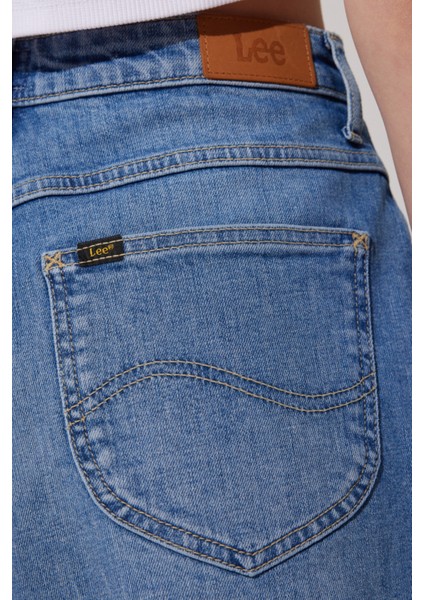 Stella Regular Fit Normal Kesim Yükek Bel Mavi Esnek Jean Kot Şort