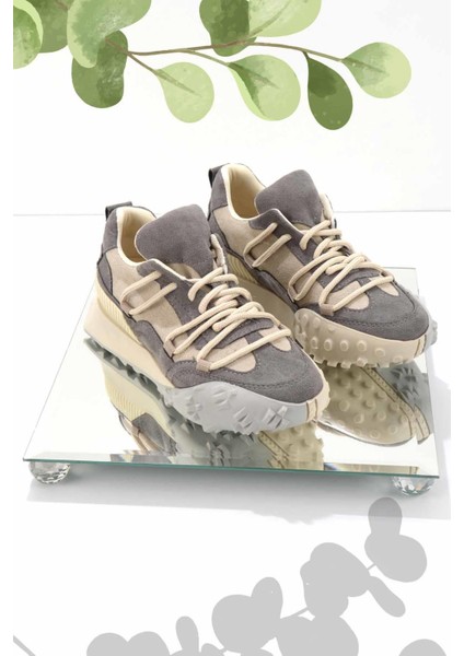 Gri Süet Kadın Sneaker K01942030102
