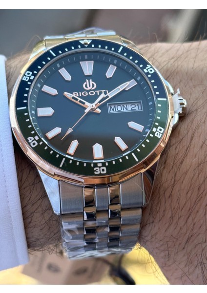 Day Date Göstergelli Çelik ,spor ve Şık Kullanıma Uygun Erkek Kol Saati