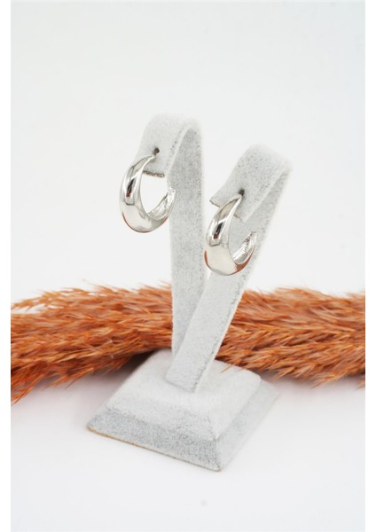 Kadın Özel Tasarım 2 cm Yarım Ay Model Küpe