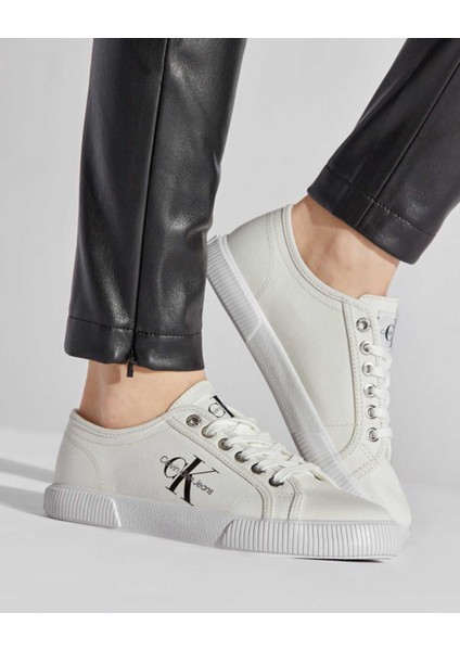 Kadın Calvin Klein Vulcanized Essential Kadın Sneakers YW0YW00482 fırsatları