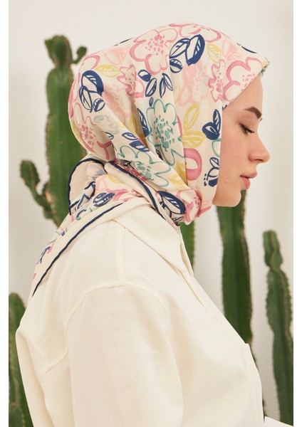 Pastel Ekru Pamuk Viskon Eşarp Modeli