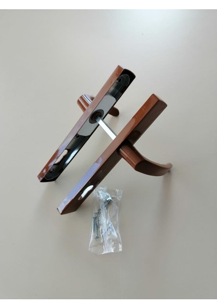 Yale Pvc Kapı Kolu Plastik Altınmeşe
