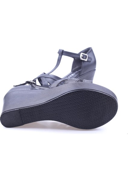 2808 Kadın 9 cm Dolgu Topuklu Cilt Sandalet indirimleri