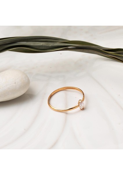 14 Ayar Oval Taşlı Rose Altın Yüzük modelleri