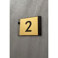 Yönline Minimal Gold Tasarım Apartman Kapı Numarası