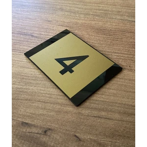 Minimal Gold Tasarım Kapı Numarası